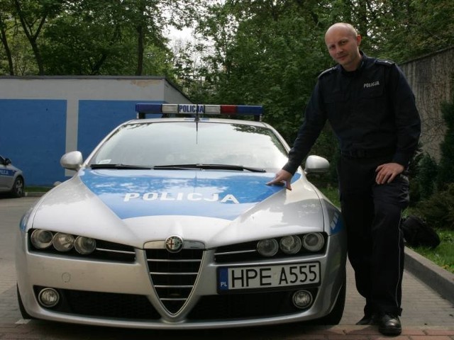 - Nowa alfa romeo to jeden z najmocniejszych samochodów, jakie są na naszym wyposażeniu - mówi Artur Chorąży z Komendy Wojewódzkiej Policji w Gorzowie.