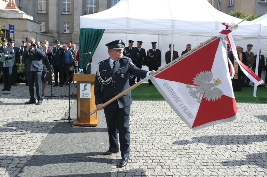 Dzień Służby Celnej na Śląsku. Sztandar dla Izby Celnej w Katowicach [ZDJĘCIA]