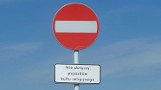 Dziwny znak drogowy w Bilczy