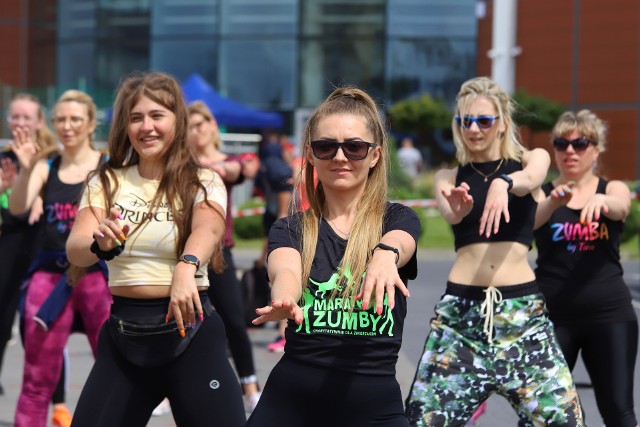 I w krainie mlekiem i miodem płynącej warto ćwiczyć. Tak jak panie uczestniczące w minioną sobotę w Charytatywnym Maratonie „Zumba dla zwierzaków” 