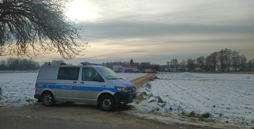 Ze wstępnych ustaleń policjantów wynika, że paczkę ktoś...