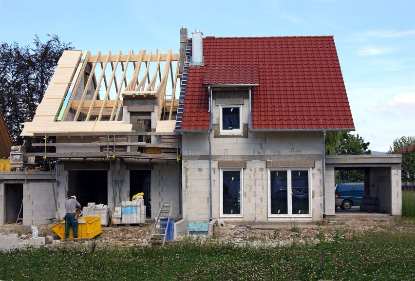Budowa domu do 70 m2 będzie możliwa bez kierownika budowy i...