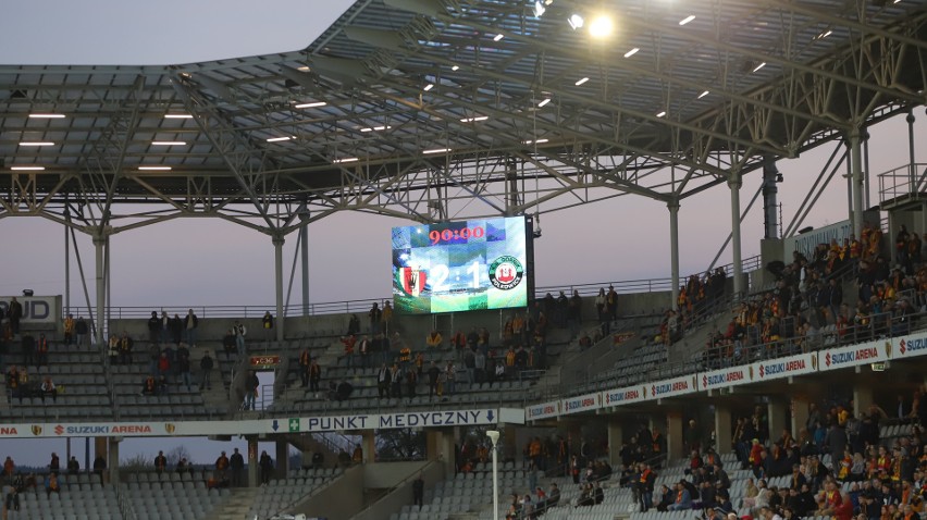 Korona Kielce wygrała z Górnikiem Polkowice w Fortuna 1 lidze 2:1. Zwycięstwo zapewnił gol w doliczonym czasie Marcina Szpakowskiego