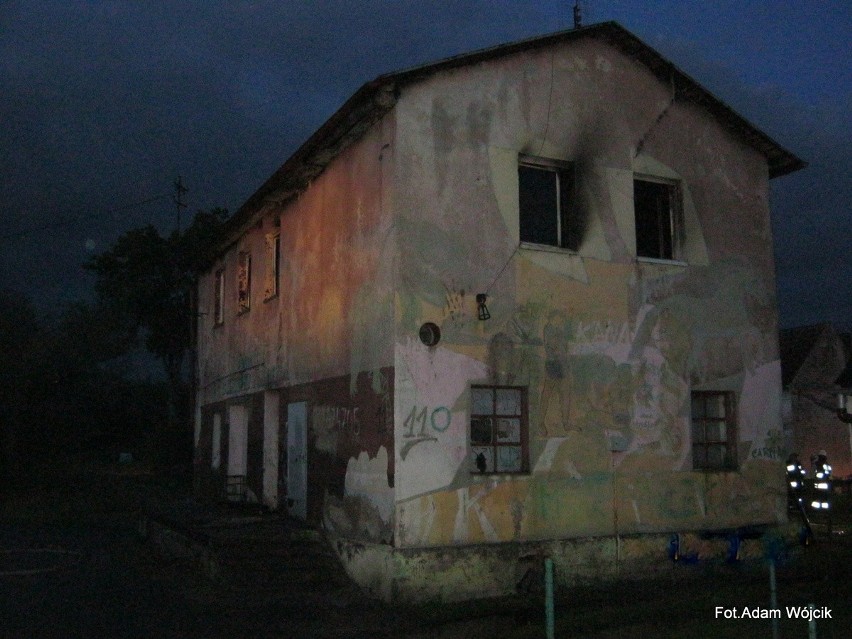 Pożar mieszkania w Białogórzynie.