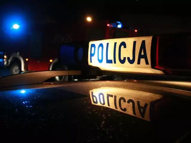 Na drodze krajowej nr 3 między Skwierzyną i Międzyrzeczem rozbił się samochód osobowy. Kierowca w ciężkim stanie został przewieziony do szpitala w Gorzowie Wlkp.