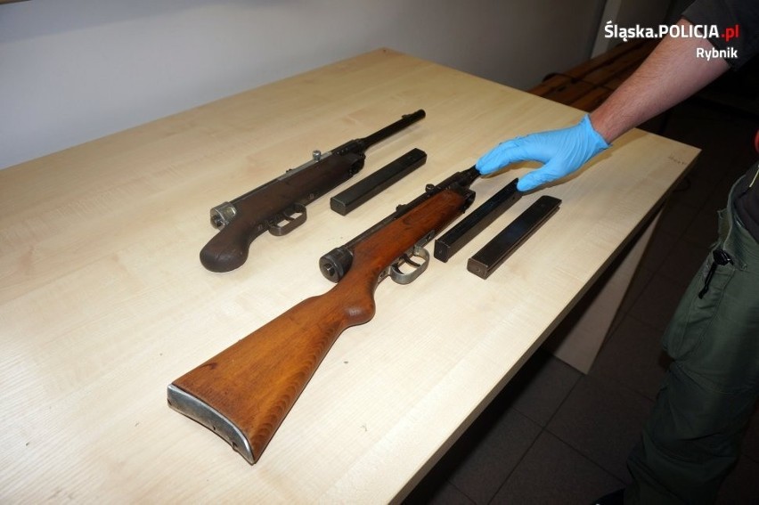 Nielegalna broń w mieszkaniach w Rybniku. Kryminalni...
