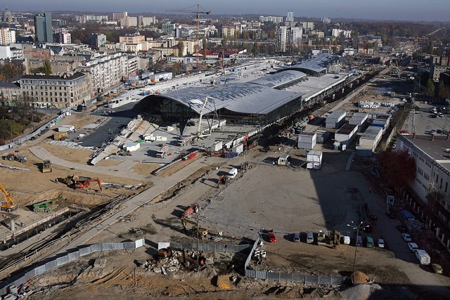 Najwięcej pieniędzy do budżetu Łodzi wpłynęło ze sprzedaży terenu pod Bramę Miasta. Działkę w pobliżu dworca Łódź Fabryczna sprzedano za 28,5 mln zł