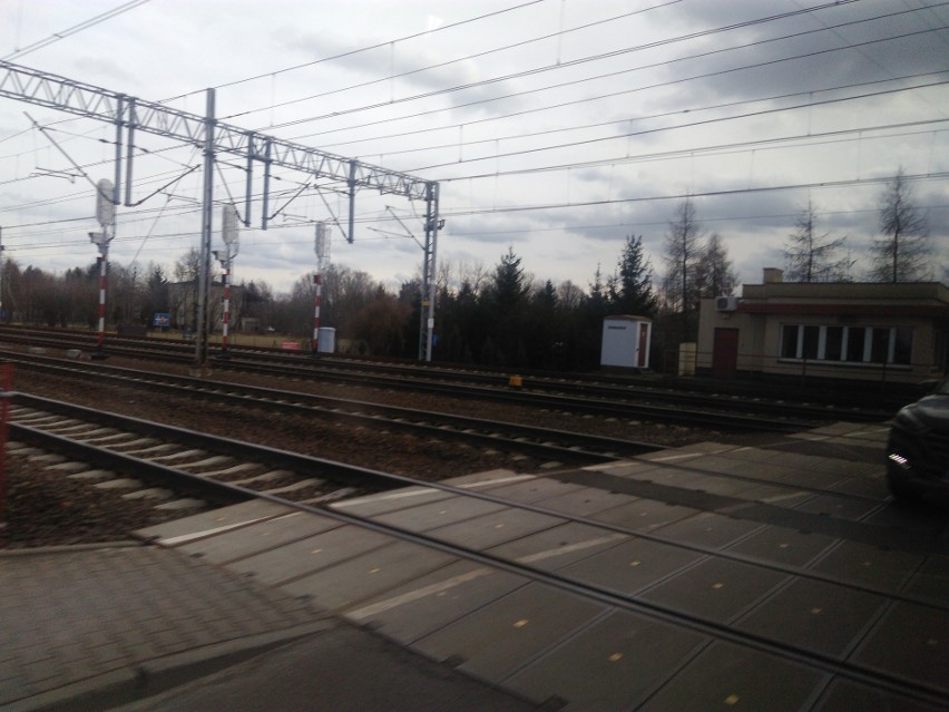 Przejazd kolejowy w Gałkowie Dużym został zamknięty. Jakie utrudnienia się z tym wiążą?