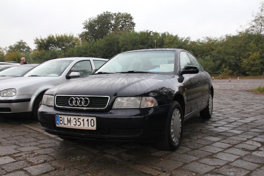 Audi A4, rok 1998, 1,6 benzyna, cena 7 700 zł