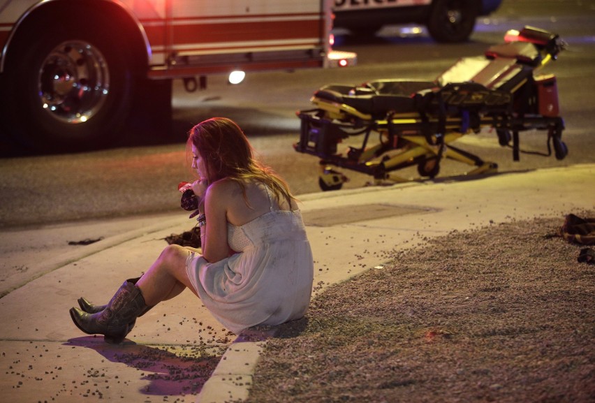 USA: Strzelanina w Las Vegas. Zginęło ponad 50 osób, sprawca to Stephen Paddock [ZDJĘCIA] [WIDEO]