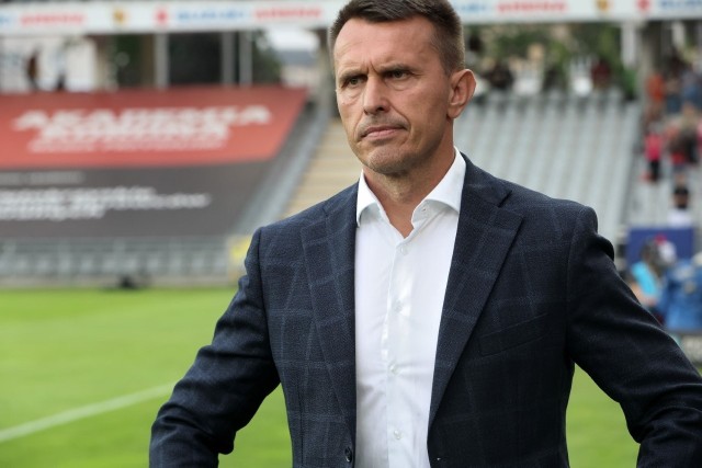 -Wygrała lepsza drużyna - powiedział trener Korony Leszek Ojrzyński.
