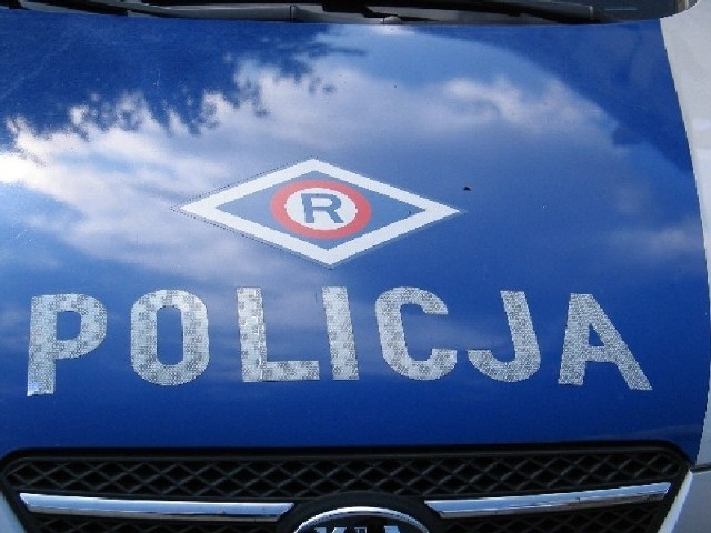 Policja wyjaśnia okoliczności wypadku motorowerzysty w Siedleczce.
