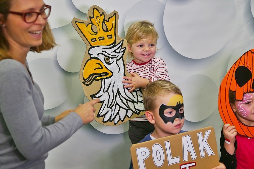 Trwa rodzinny weekend niepodległości w Centrum Historii Zajezdnia