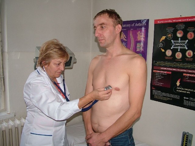 - Zmiana lekarza to nic dobrego - mówi Mariusz Niebielski, którego w ostatni piątek badała Wanda Muc.