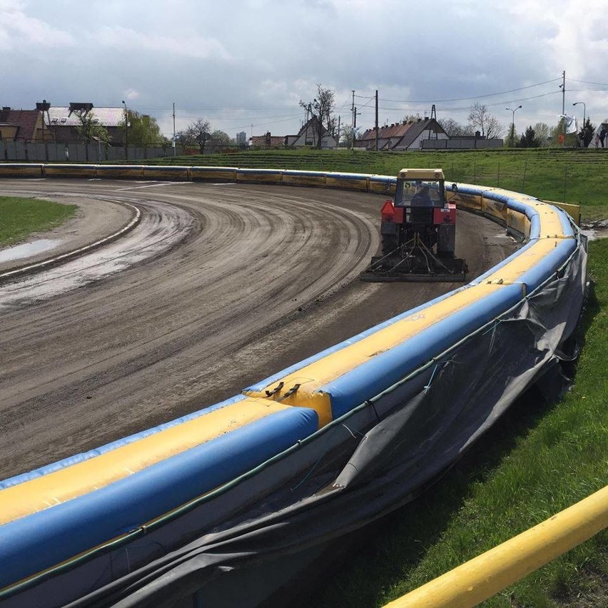 Żużlowcy przegrali z deszczem. Mecz Speed Car Motoru Lublin w Opolu z Kolejarzem został odwołany