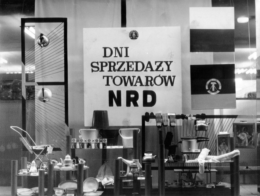 3 sierpień 1976, dni sprzedaży towarów z NRD w PDT Centrum