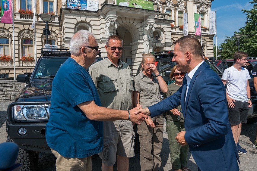 Nowy Sącz. Grupa Traveler 4x4 wyruszyła do Albanii