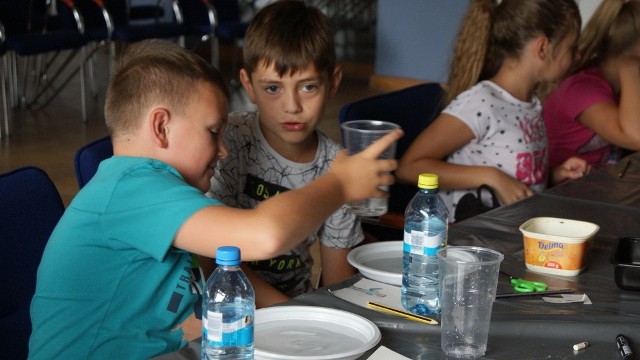 Zajęcia rękodzielnicze „Kolorowej Lokomotywy"