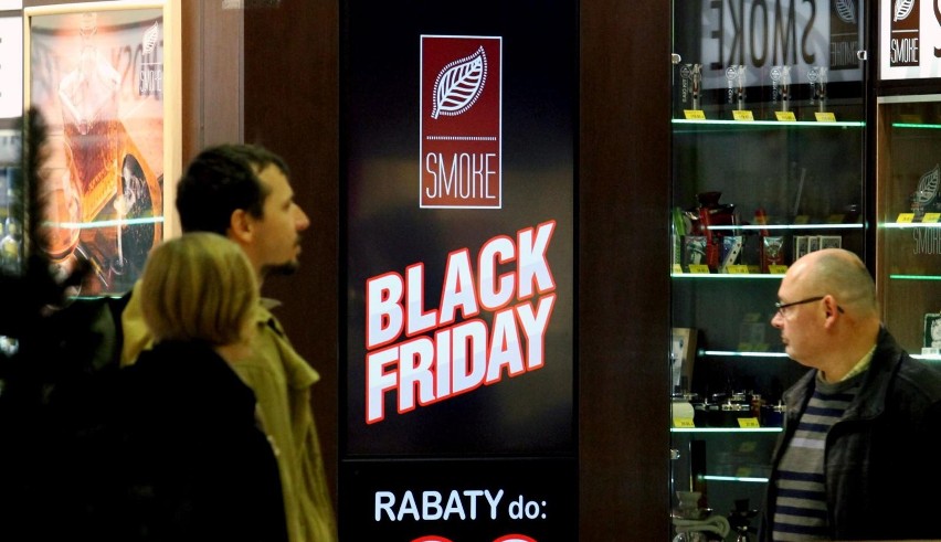 Black Friday rozpoczyna przedświąteczne szaleństwo zakupów