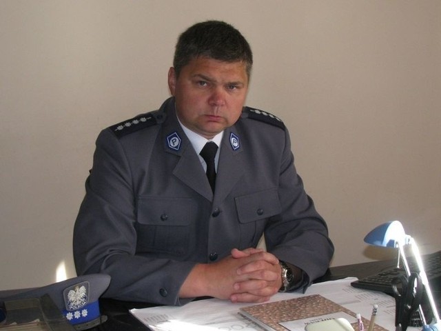 Aspirant sztabowy Cezary Kossewski objął funkcję komendanta komisariatu w Łebie pierwszego października tego roku. 