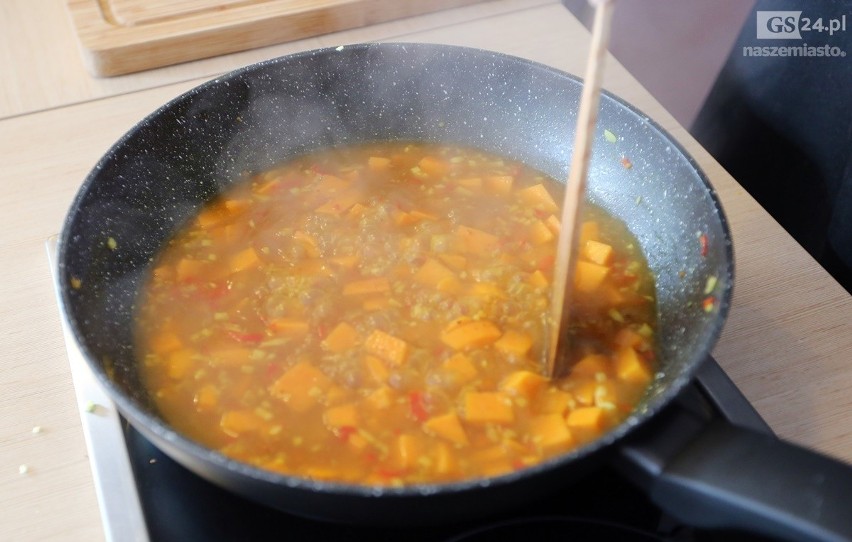 Tajskie curry i Bataty, czyli "Gotowanie po szczecińsku" [PRZEPIS, WIDEO]