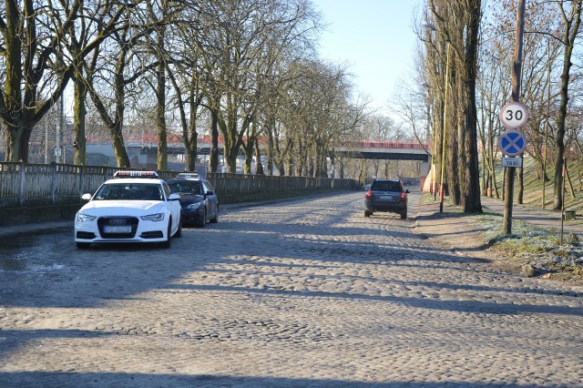 Seniorzy będą mogli pojechać za darmo taksówką do lekarza