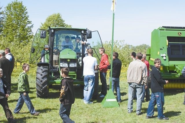Rolnicy mogli podziwiać wystawy zorganizowane przez firmy z branży rolniczej