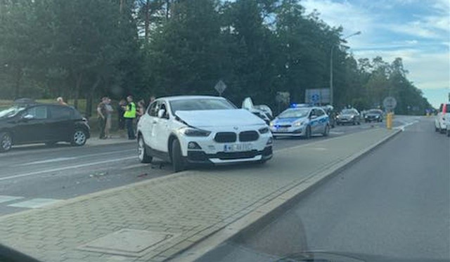 Wypadek na al. Wyszyńskiego w Augustowie. Zderzyły się cztery auta