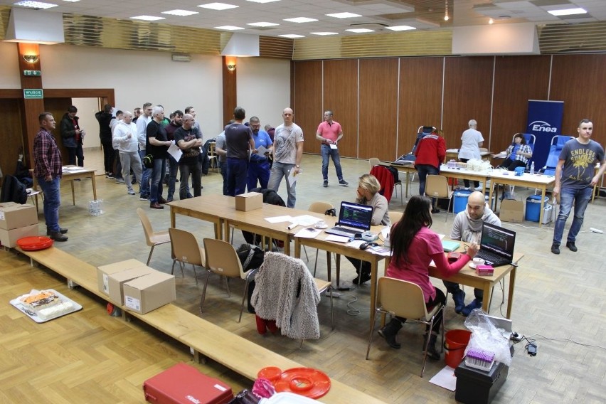 Kolejna zbiórka krwi w Elektrowni Kozienice. Uczestnicy akcji oddali ponad dwadzieścia litrów