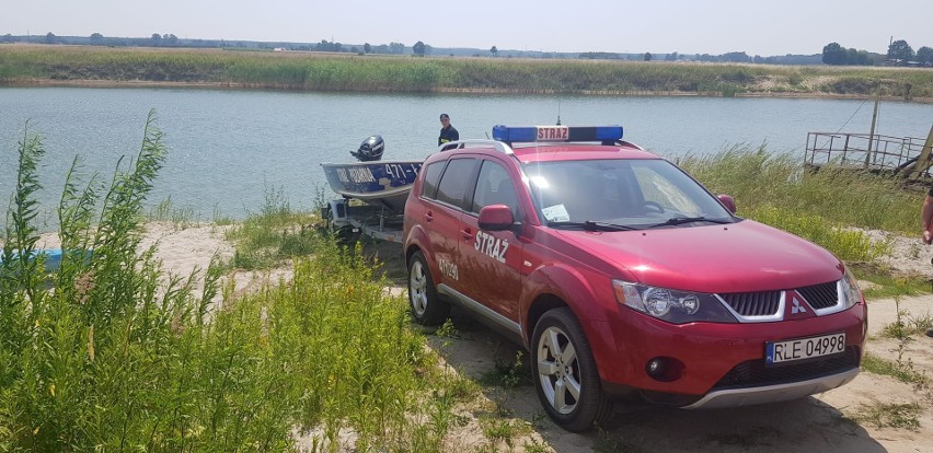 Kolejne utonięcie na Podkarpaciu! Ciało 60-latka wyłowione ze zbiornika wodnego w Przychojcu [ZDJĘCIA]