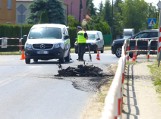 Tragiczny wypadek pod Wrocławiem. Zapalił się motor, motocyklista zginął na miejscu, kobieta trafiła do szpitala [FILM]