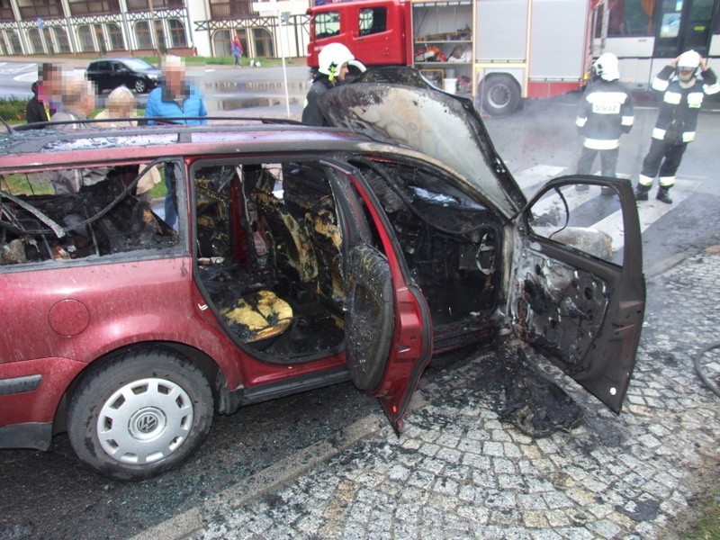 Pożar samochodu w Świeradowie Zdroju, 07.09.2015