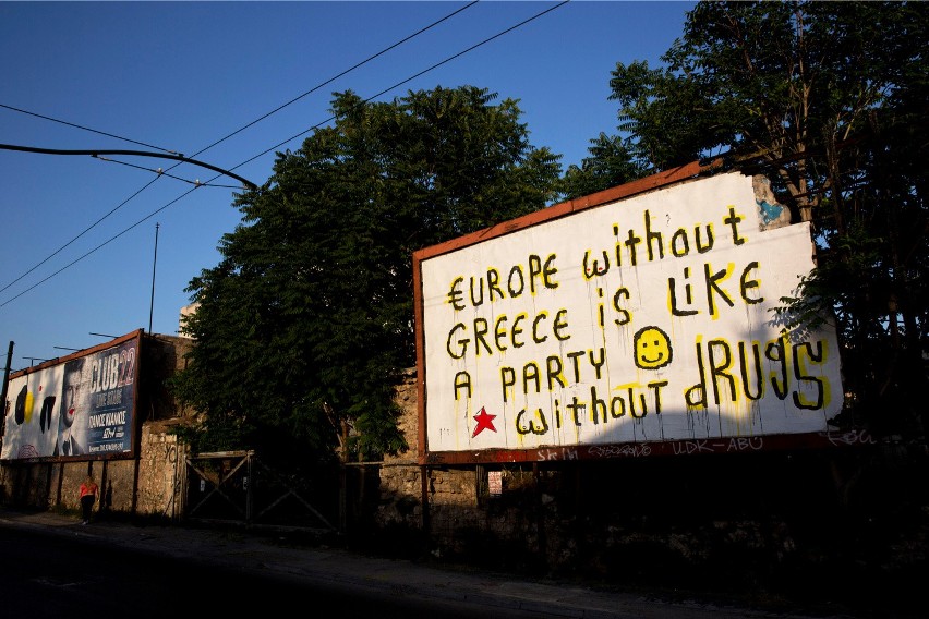 Graffiti w Atenach: Europa bez Grecji jest jak impreza. Bez...