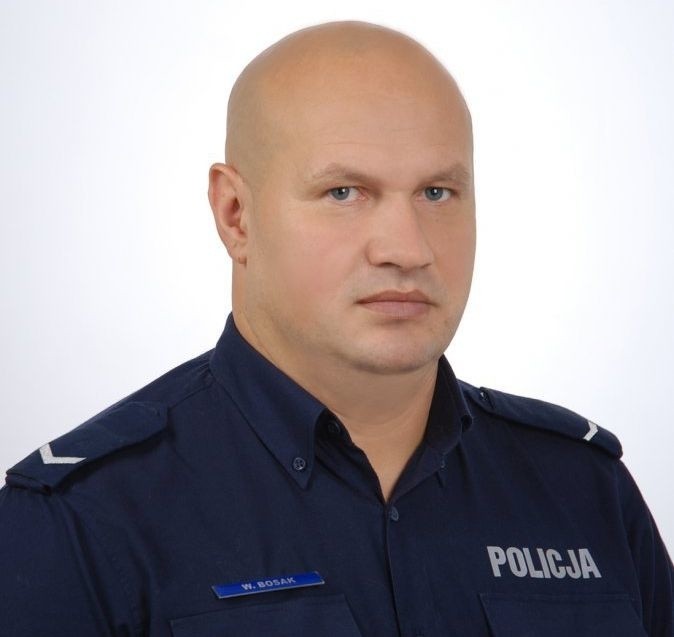Sierżant, Komenda Powiatowa Policji w Sandomierzu. Ulice...