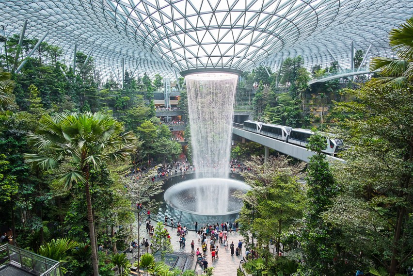 Ranking Skytrax 2020. Changi w Singapurze uznano za...