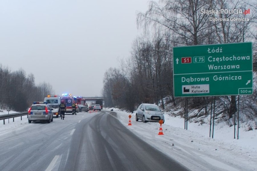 Wypadek drogowy na trasie S1 w Dąbrowie Górniczej