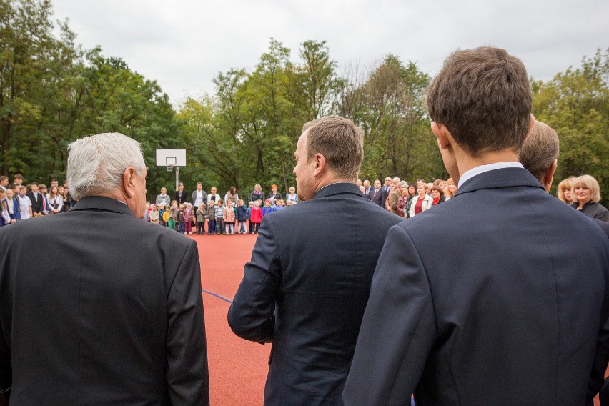 Sosnowiec: uczczono 130-lecie szkolnictwa w Maczkach [ZDJĘCIA]