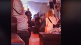 Zrobił furorę podczas karaoke we Władysławowie! To nagranie jest hitem sieci. WIDEO