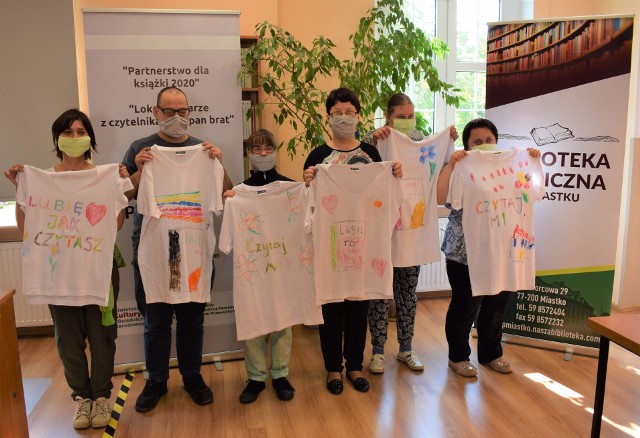 Warsztaty tworzenia t-shirtów w Miastku, Świerznie i Dretyniu