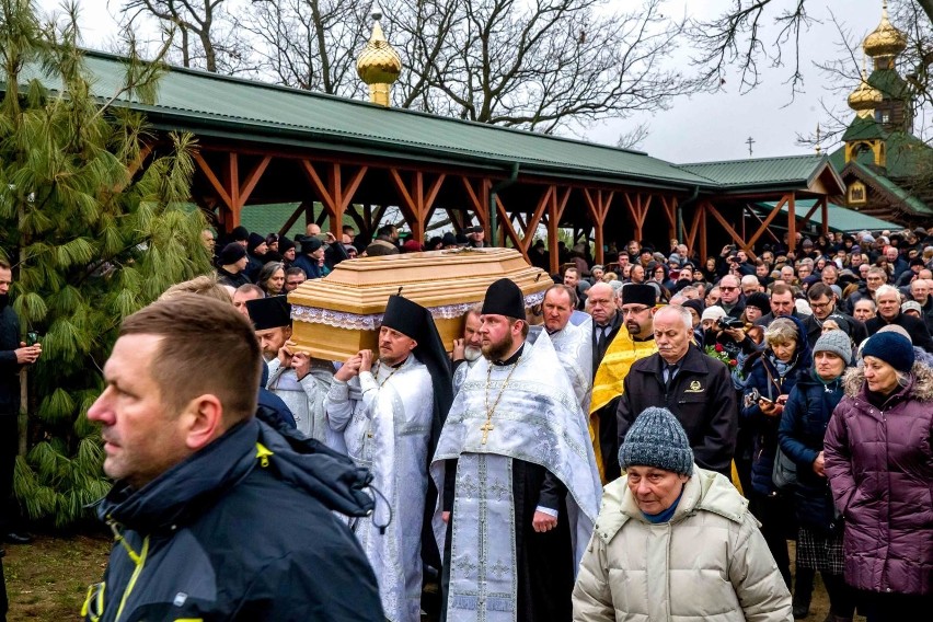 Ojciec Gabriel pochowany w Odrynkach. Setki wiernych na...