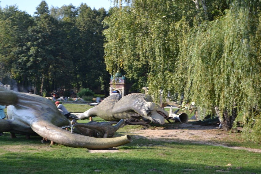 Koniec ery dinozaurów w Rybniku. Rodzinny Park Atrakcji w...