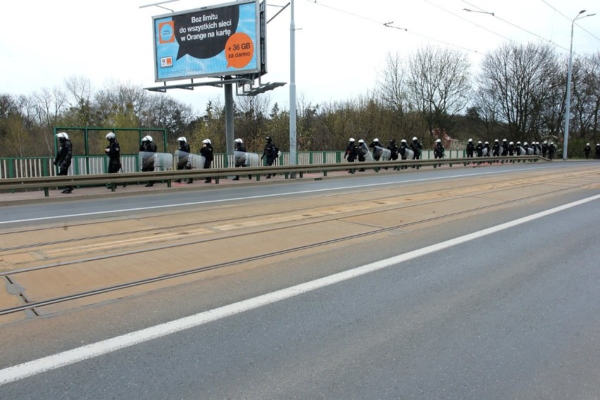 Kibice z Warszawy dotarli do Szczecina około godz. 16.30