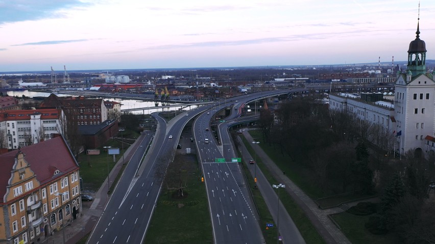 Szczecin w czasie zarazy. Zobacz wideo z drona i zdjęcia!