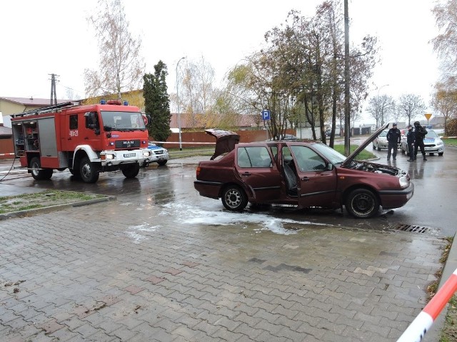 Część zdjęć z akcji policji i straży pożarnej przed ARiMR w Bielsku Podlaskim dostaliśmy od Internauty