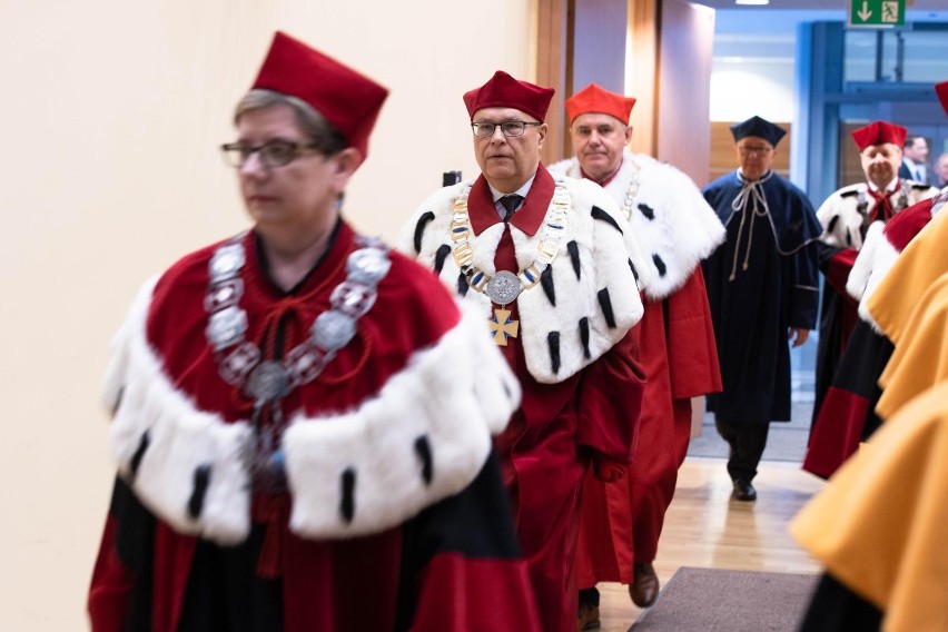 Marek Darecki, prezes Doliny Lotniczej otrzymał w piątek tytuł doktora honoris causa Politechniki Rzeszowskiej [ZDJĘCIA]