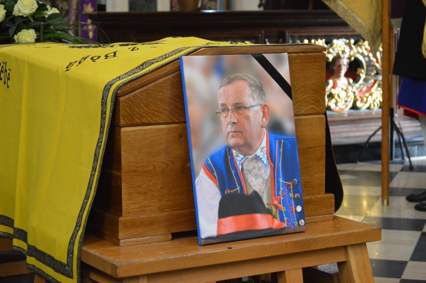 W Kartuzach odbył się pogrzeb Huberta Hoppe - działacza ZKP, byłego radnego i zasłużonego społecznika