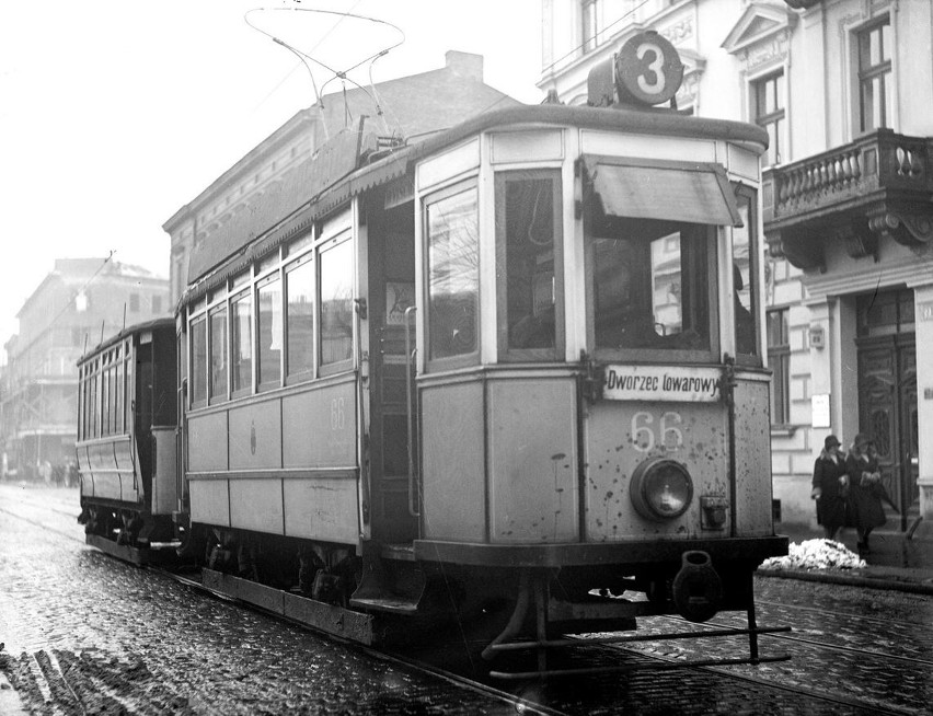 Tramwaje przed 1945 rokiem w Krakowie, nie uwierzysz, gdzie kiedyś były szyny [GALERIA]