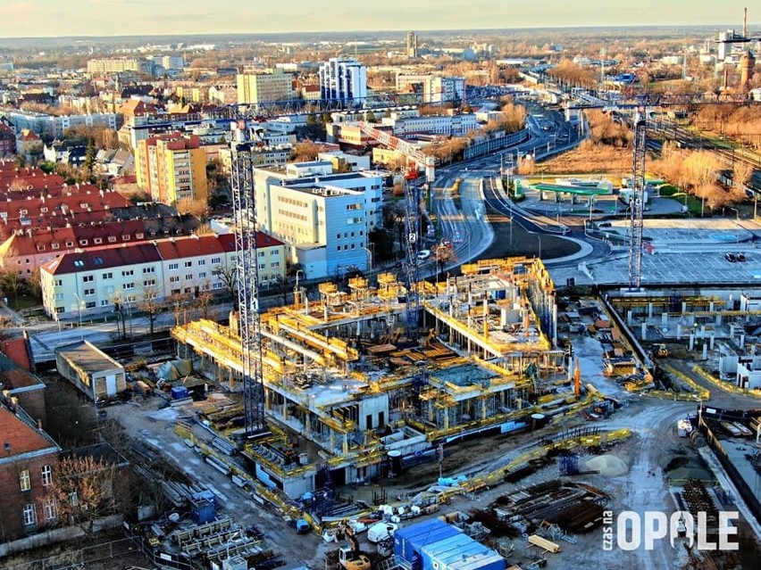 Centrum Usług Publicznych w Opolu. Trwa budowa nowego...