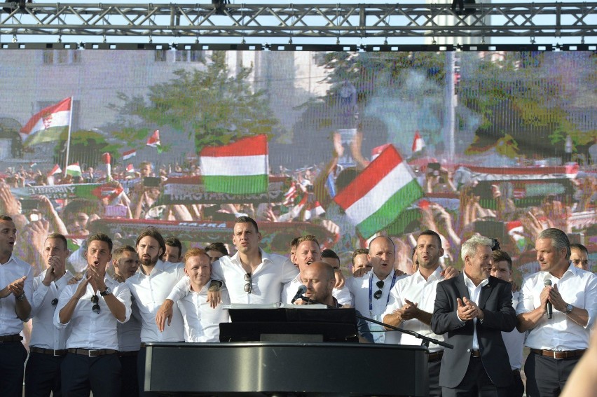 Kibice gorąco powitali reprezentację Węgier