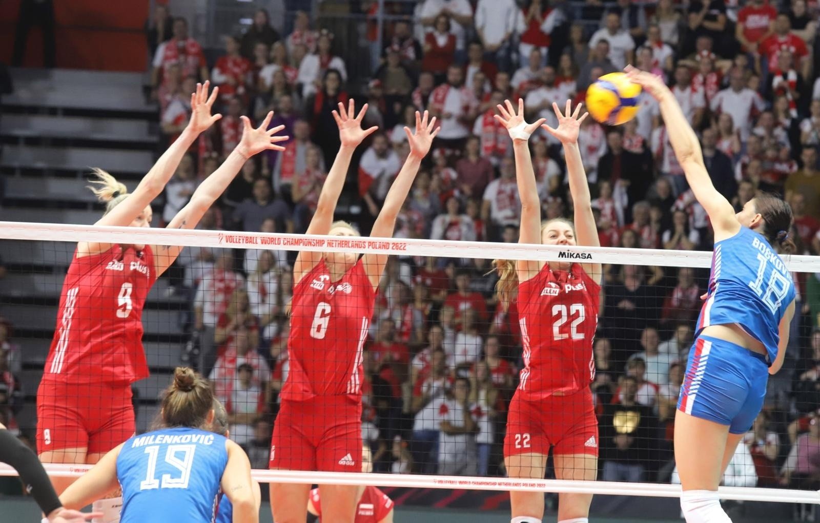 Polish volleyball players will play with the world champions at the end of the tournament in Antalya